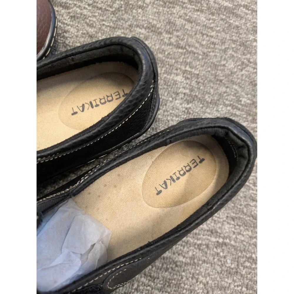 NWOT Terrikat Loafers Bundle Women's 7 Black and Brown Leather Slip On‎